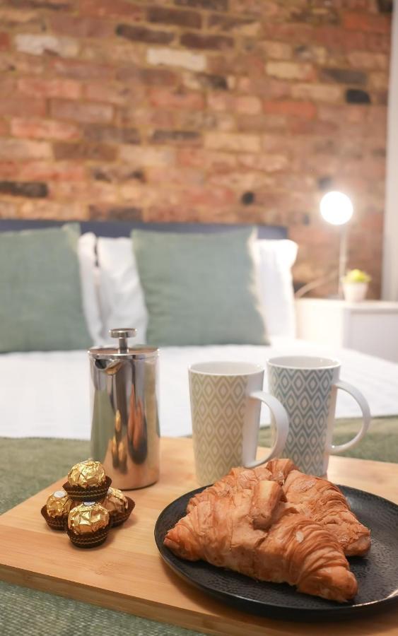 Stunning Brighton Seaside 2-Bedroom Townhouse With Patio, Sleeps 6 Buitenkant foto