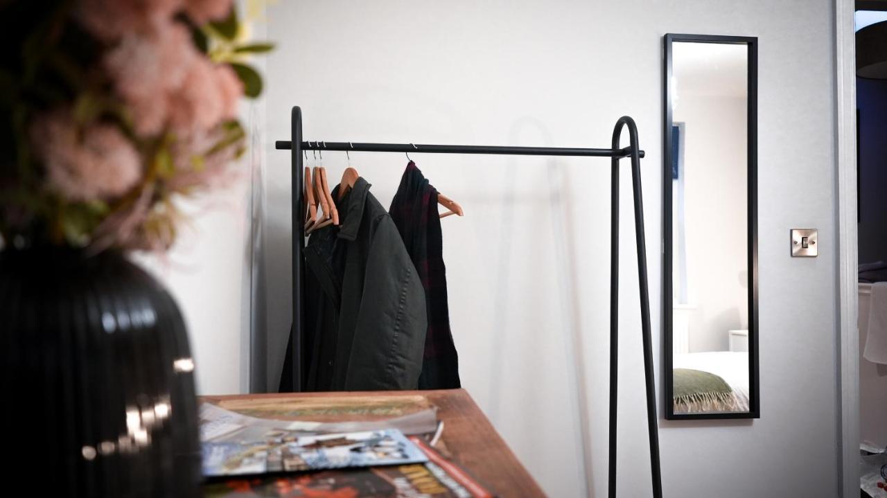 Stunning Brighton Seaside 2-Bedroom Townhouse With Patio, Sleeps 6 Buitenkant foto