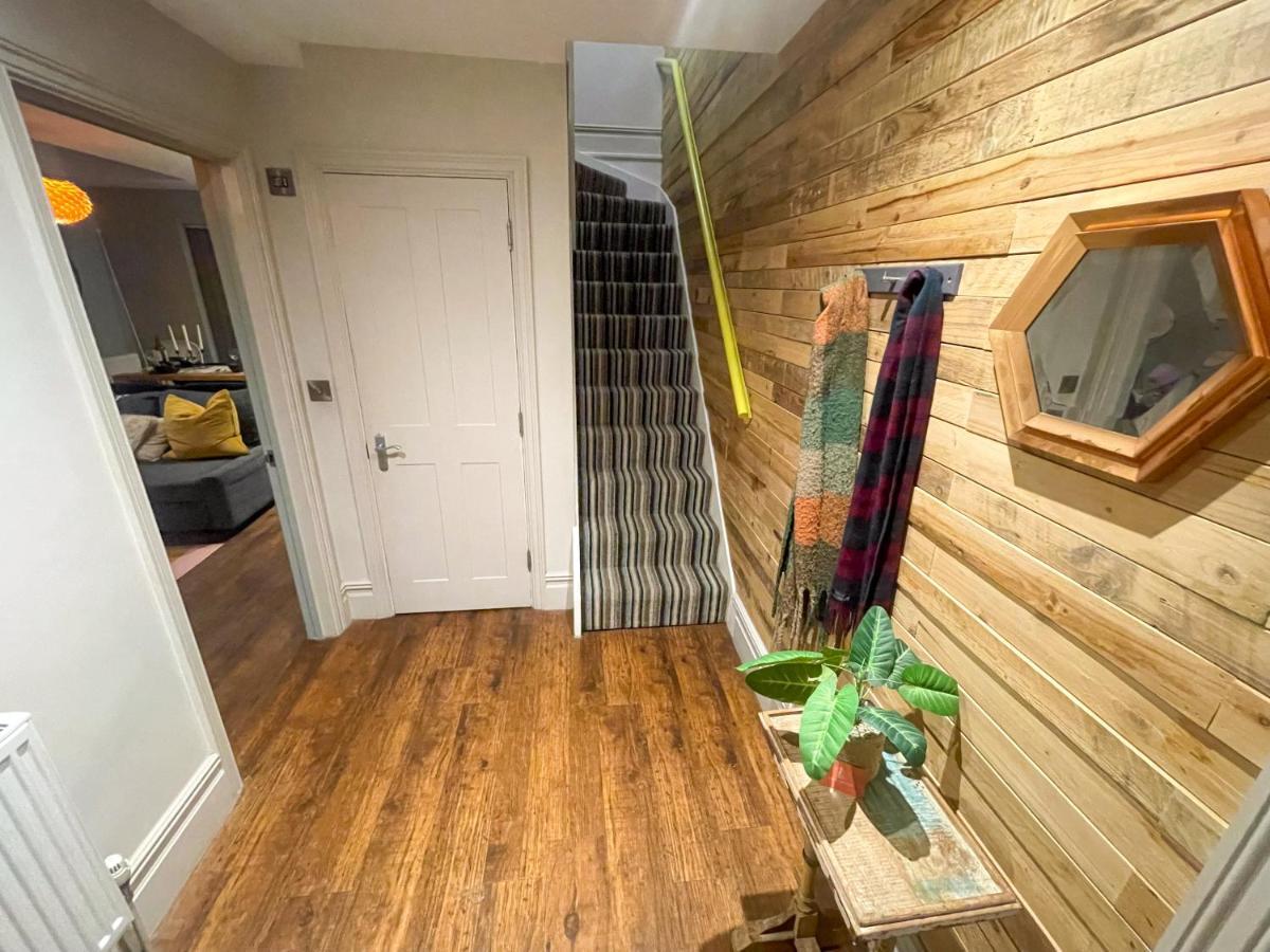 Stunning Brighton Seaside 2-Bedroom Townhouse With Patio, Sleeps 6 Buitenkant foto